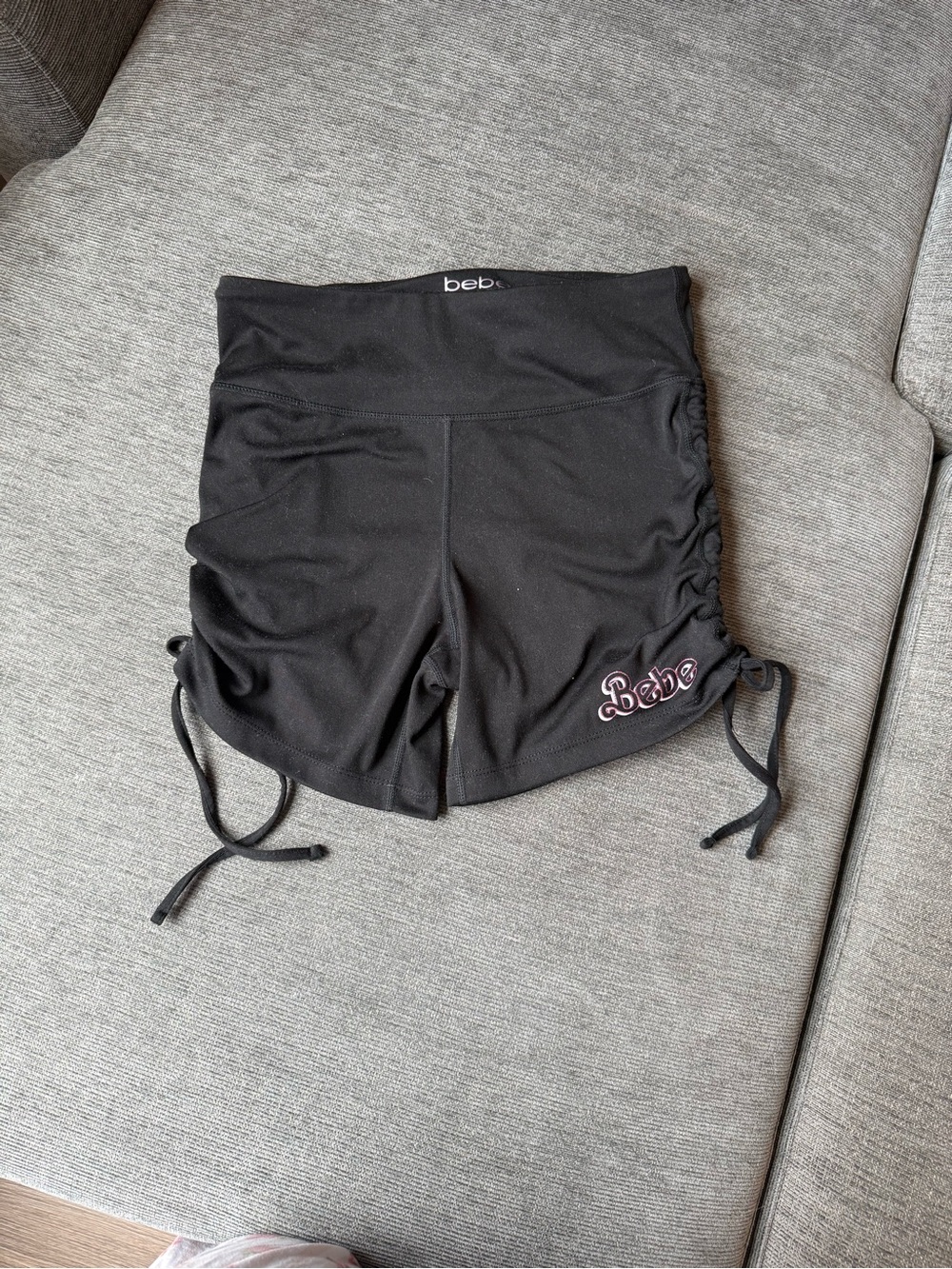 bebe sport active shorts 4 inch inseam - medium